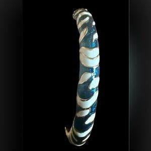 Signed Kenneth Jay Lane (KJL) Blue & White Enamel Bangle Bracelet Gold Tone